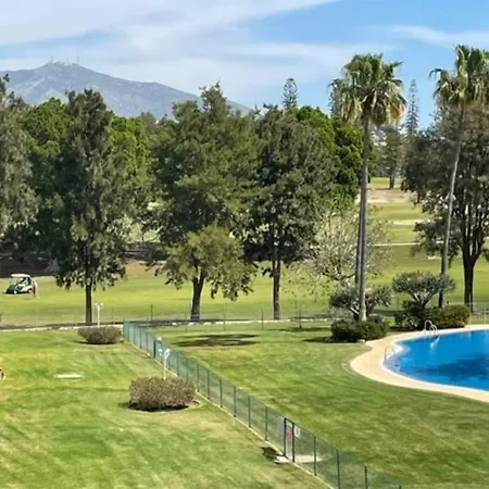 Luxurious 2 Bedroom Penthouse In Golf Lejlighed