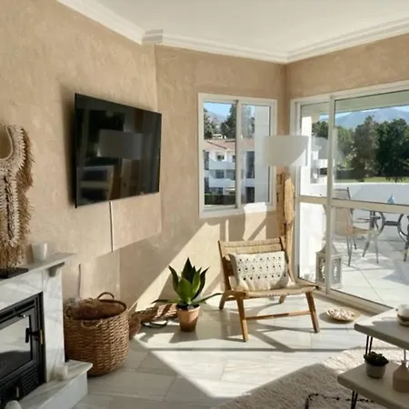 Luxurious 2 Bedroom Penthouse In Golf * Mijas